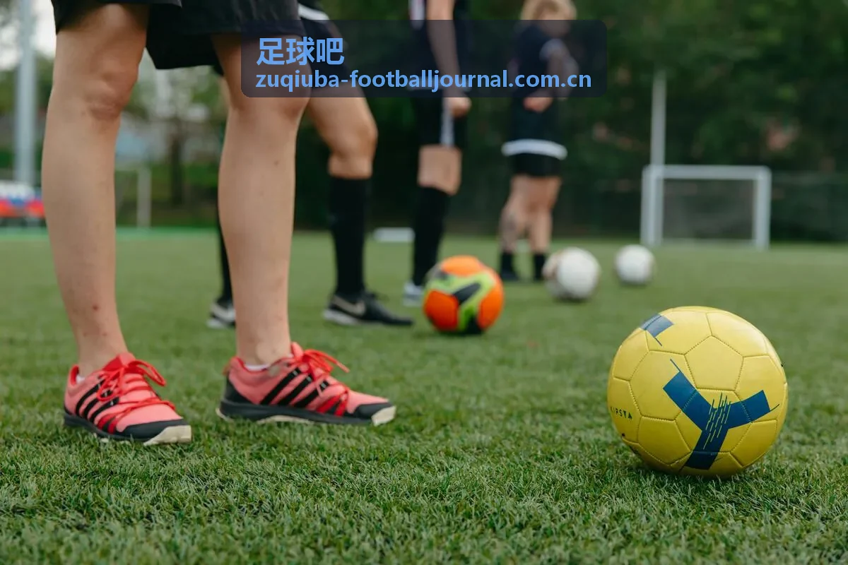 足球吧球迷看台故事配图